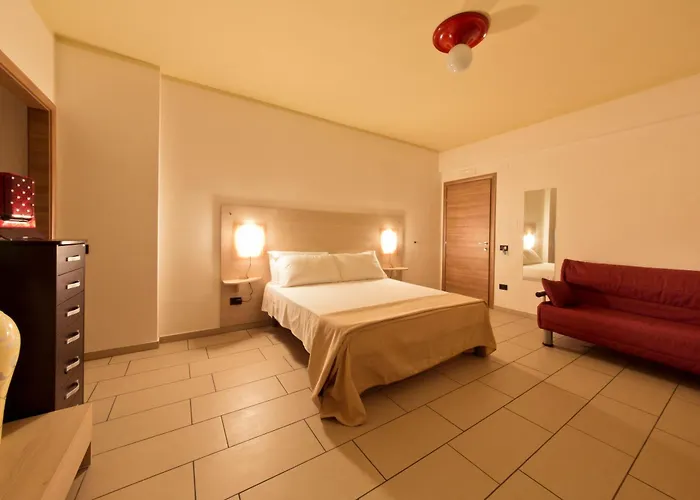 Longomare Aparthotel 4*